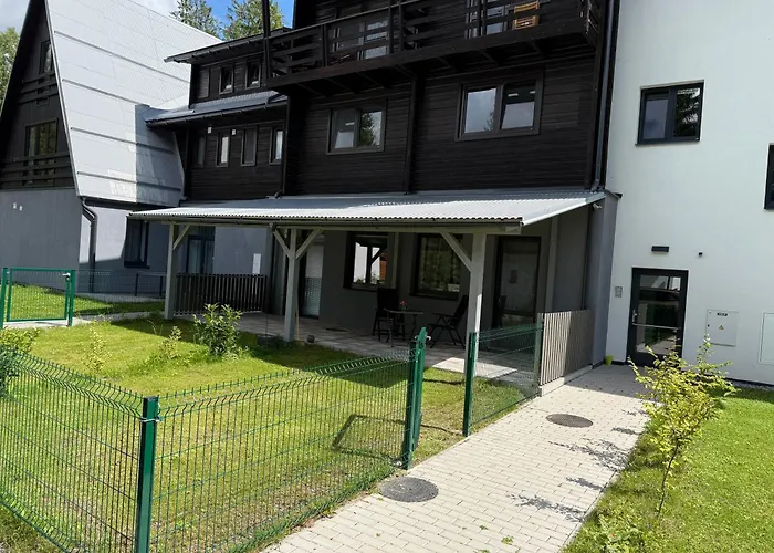 Nas Sen - Feriehus Svratouch